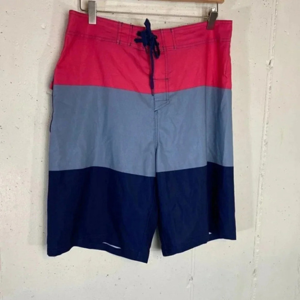 Burnside W34 color block men’s swim trunks‎